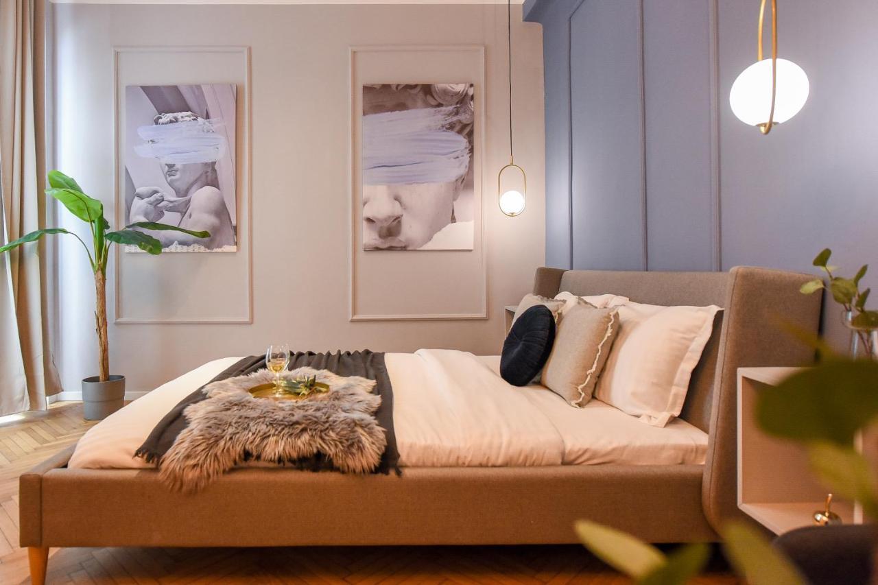 Modern Stay - Central Studios With Wall Projector Near Radisson بوخارست المظهر الخارجي الصورة